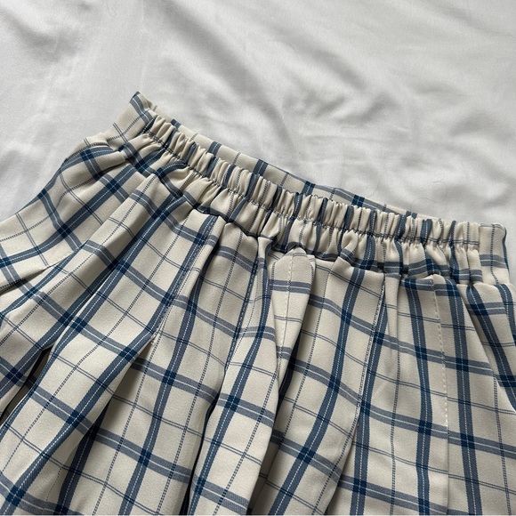 Princess Polly plaid mini skirt - Picture 3 of 3